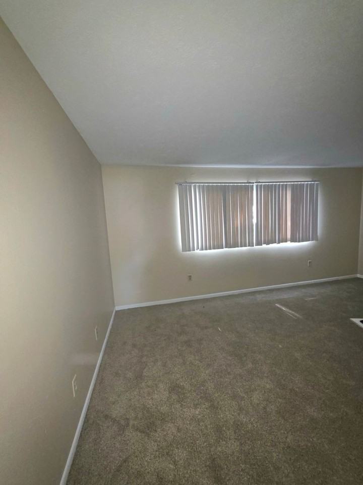 Southroads Apartments - Photo 4 of 12