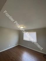 Hampton Ave Apartments - Photo 1 of 1