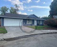 featured image of 3370 Beacon Ct Ne