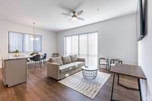 featured image of 100 N Dewey St