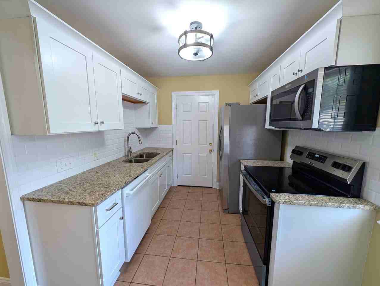 324 Honeywood Ave - Photo 2 of 12