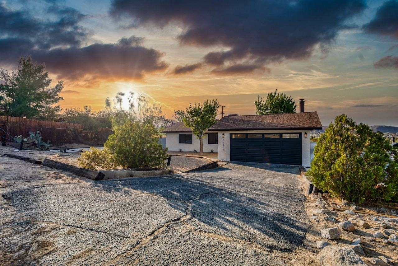 61874 Sunburst Cir - Photo 2 of 15