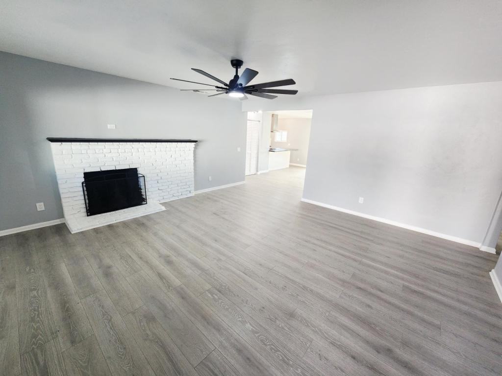 2836 Washington St - Photo 7 of 18