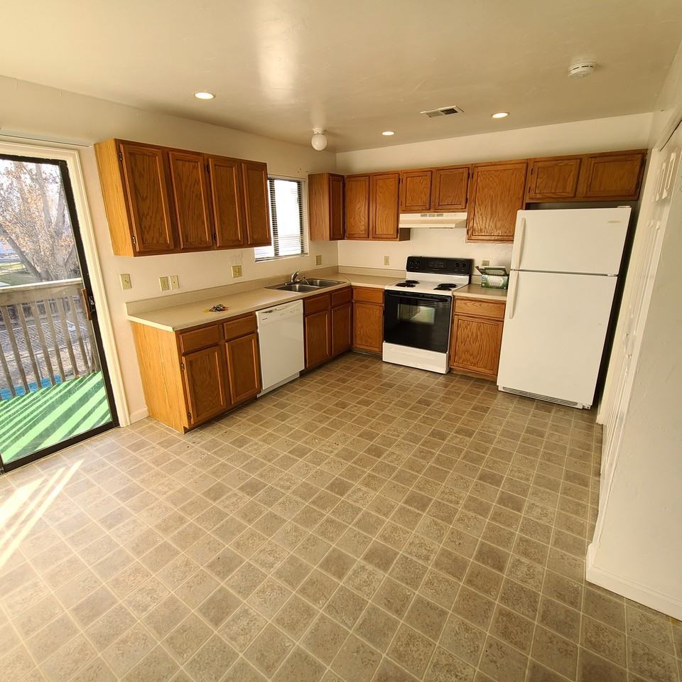 482 1/21/8 Road #4 - Photo 3 of 7