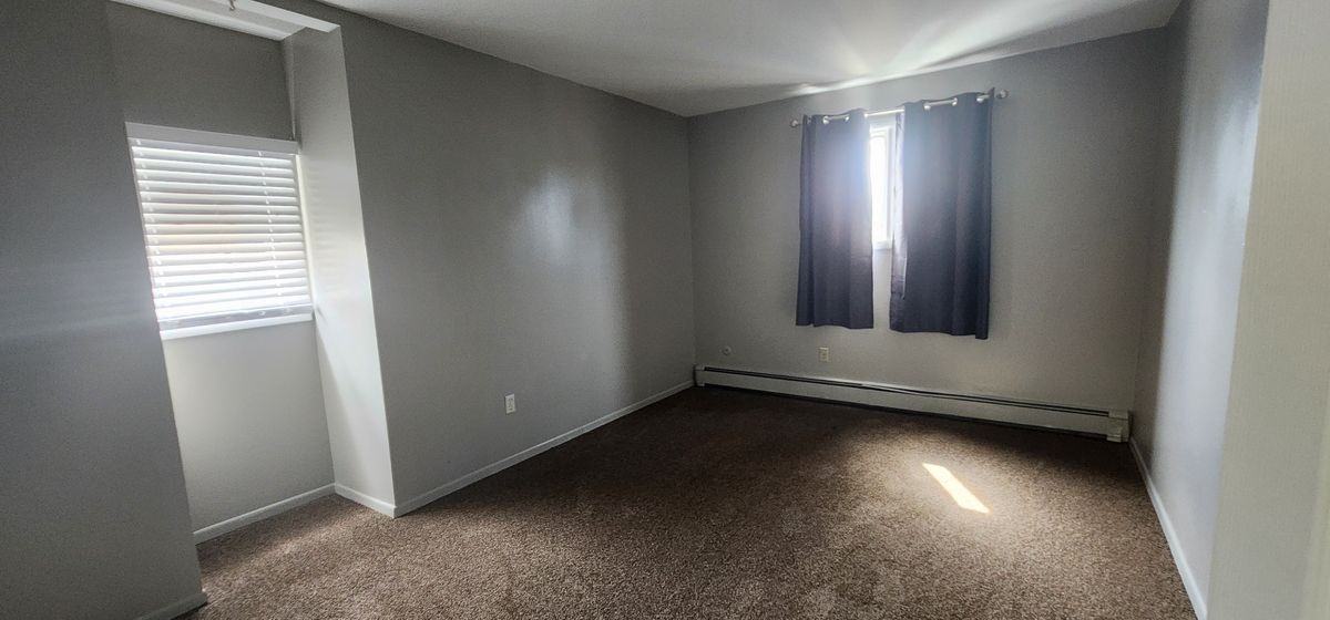 9537 W Alameda Ave - Photo 7 of 22