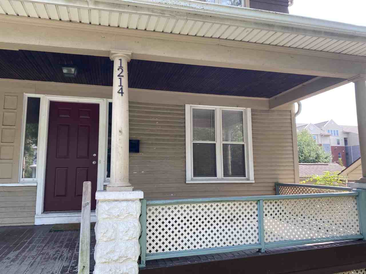 1212 Plymouth Ave S - Photo 5 of 19