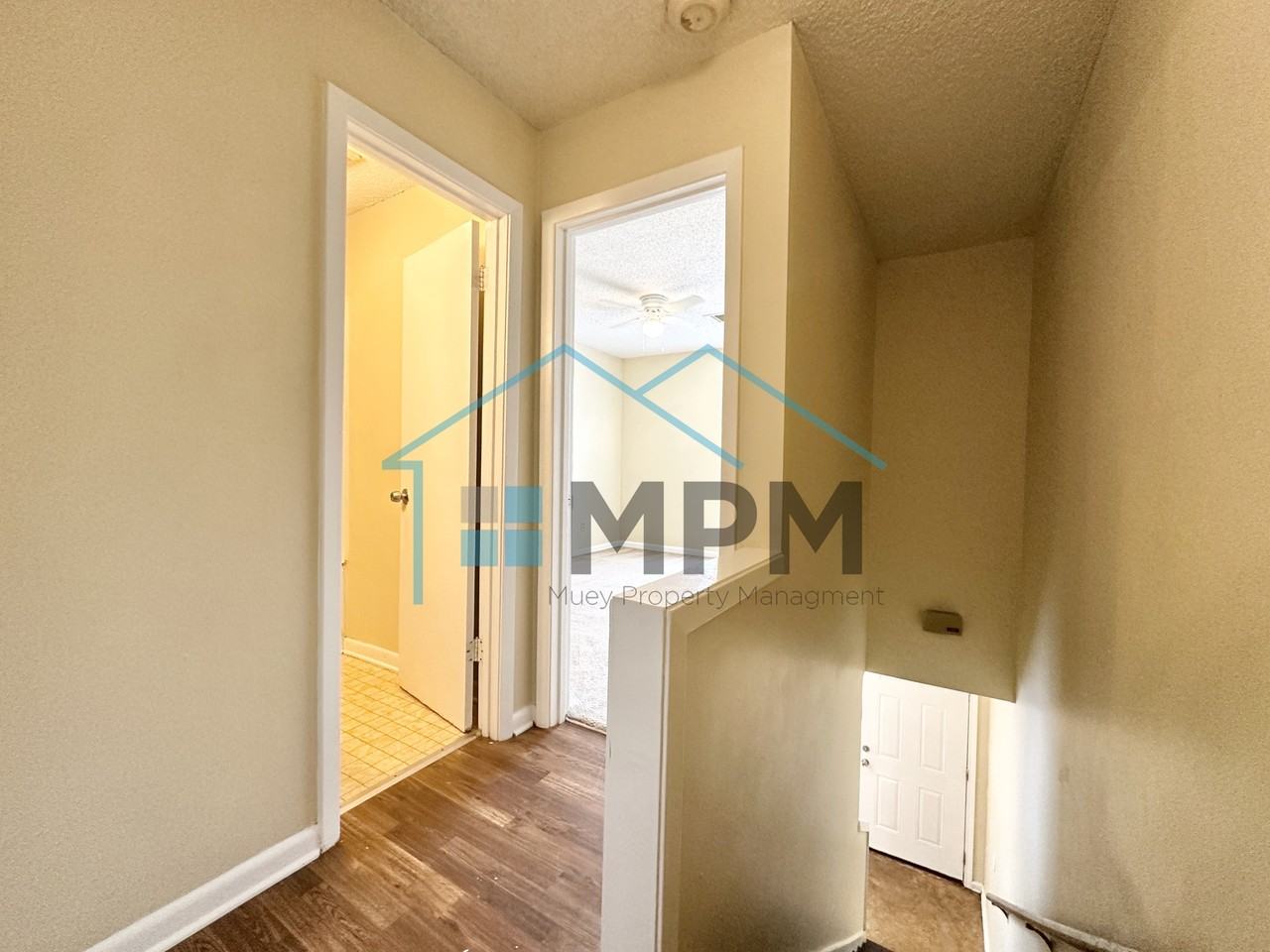 109 Jennifer Ln #B - Photo 5 of 10