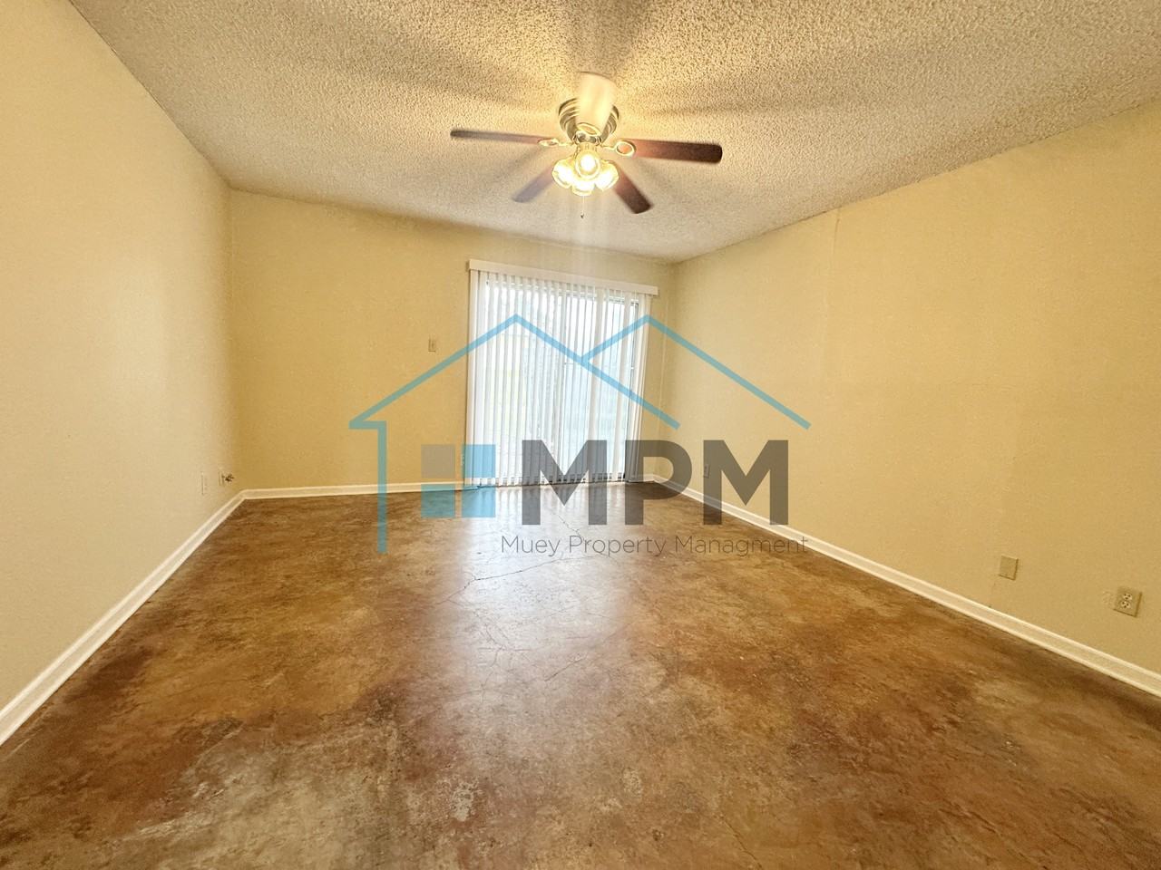 109 Jennifer Ln #B - Photo 7 of 10