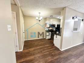 105 Jennifer Ln - Photo 1 of 1