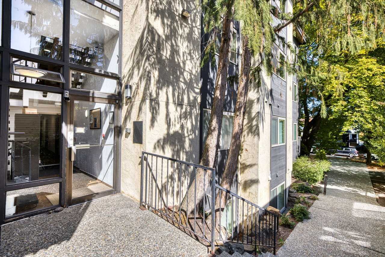 Tamarac Apartments - Photo 3 of 23