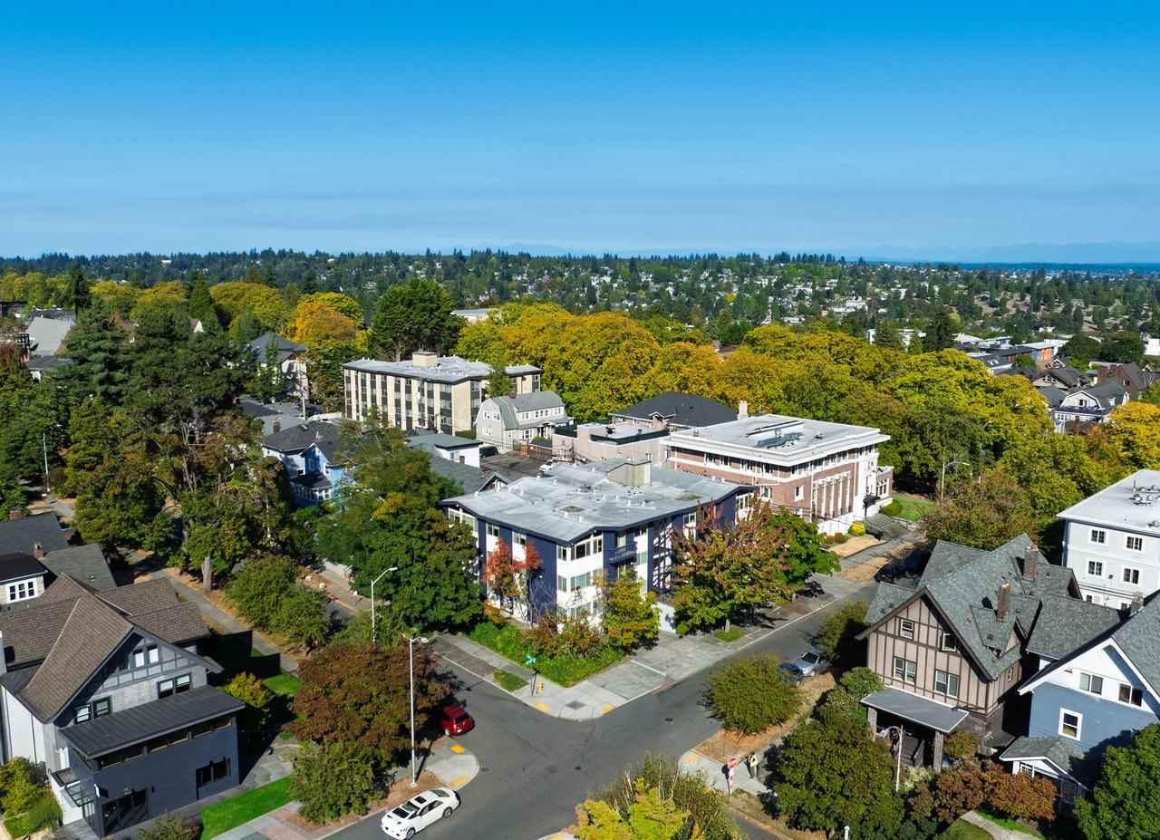 Wingate Apartments - Photo 4 of 50