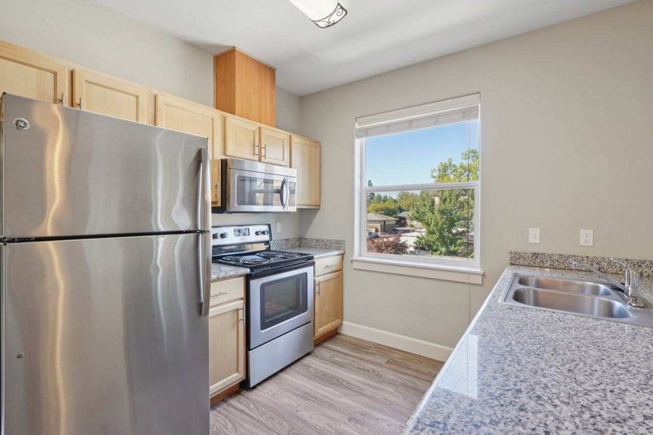 Aspen Grove Apartments - Photo 7 of 50