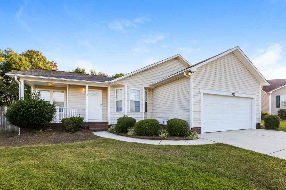 4530 Carol Ct - Photo 4 of 16
