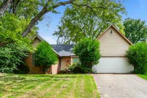 featured image of 8139 Creek Way Cv