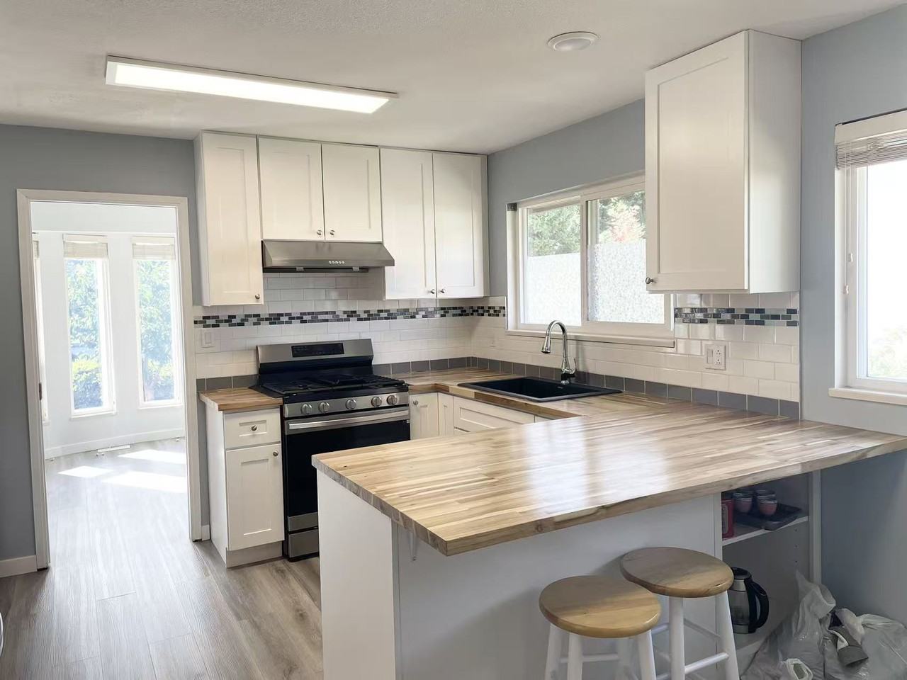 8311 Demorest Place upper - Photo 2 of 12