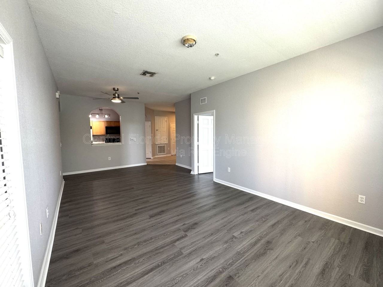 8660 Buccilli Dr #305 - Photo 4 of 18