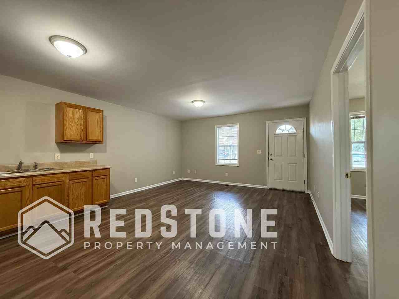 1108 Chandler Ave - Photo 2 of 15