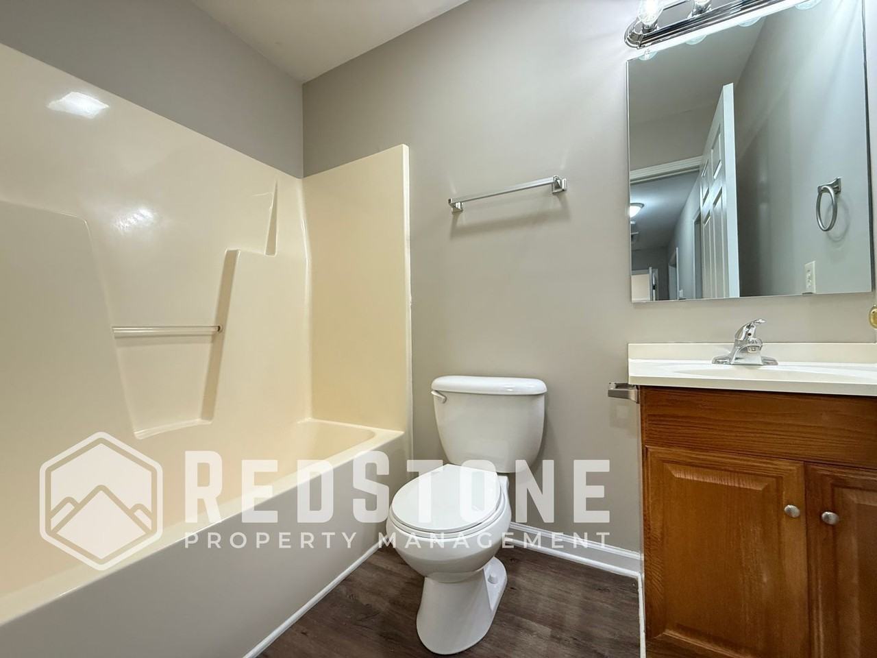 1108 Chandler Ave - Photo 6 of 15