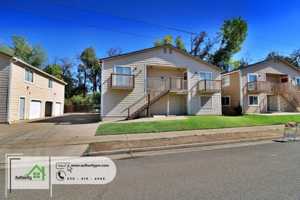 featured image of 1541 Bruce Dr #B