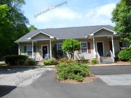 featured image of 207A Hillandale Rd