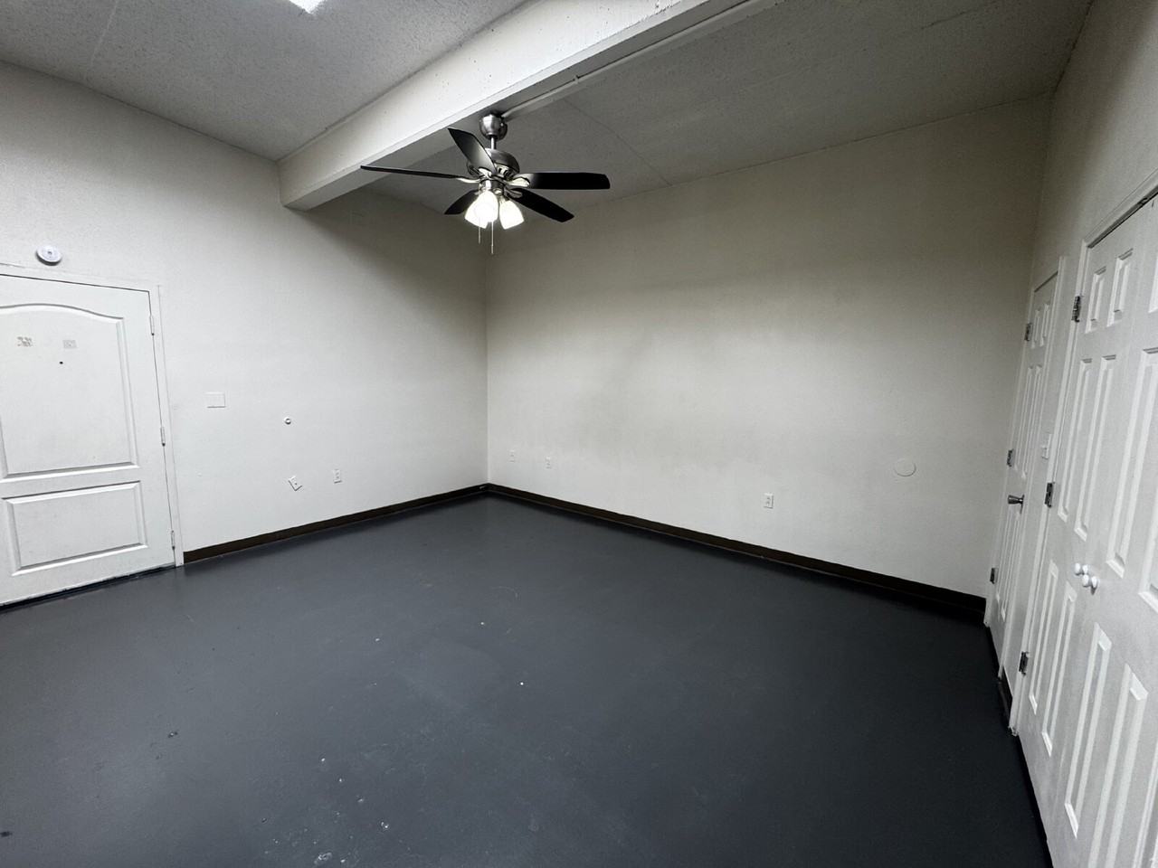 1619 University Ave - Photo 3 of 10
