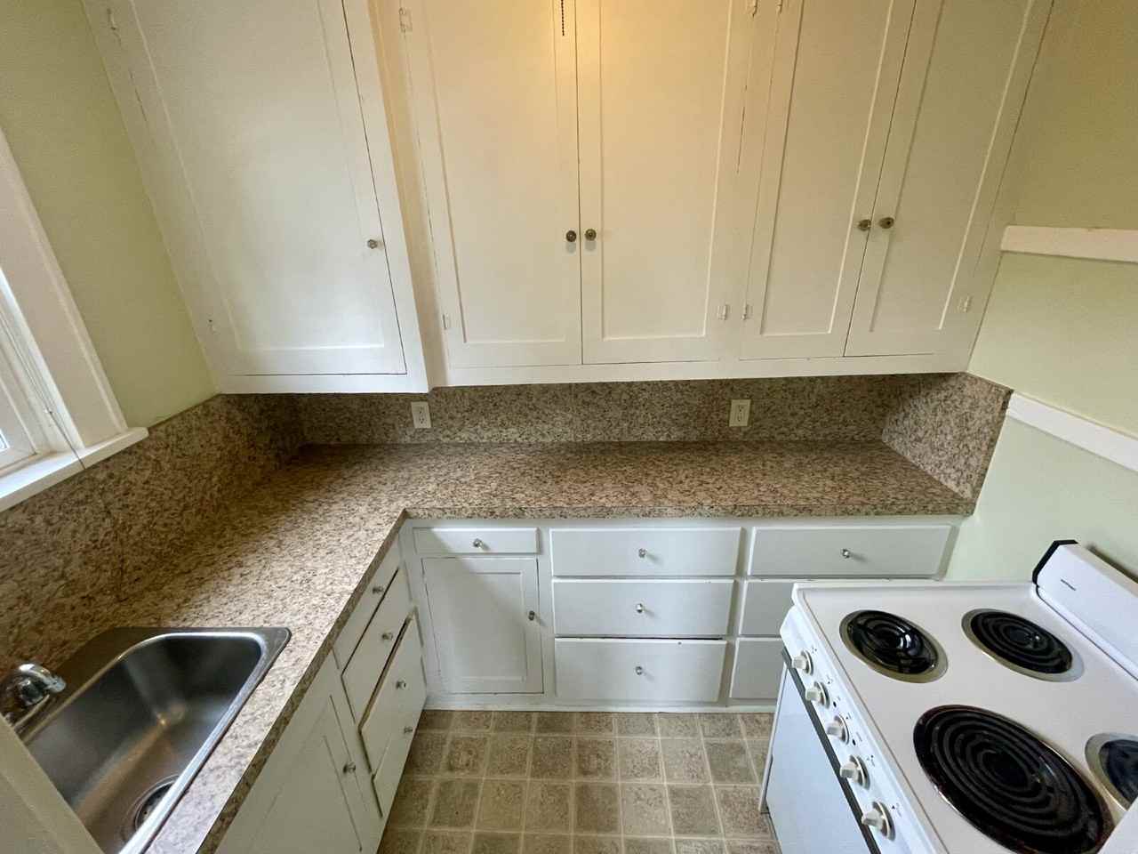 432 W 13th Ave - Photo 6 of 7