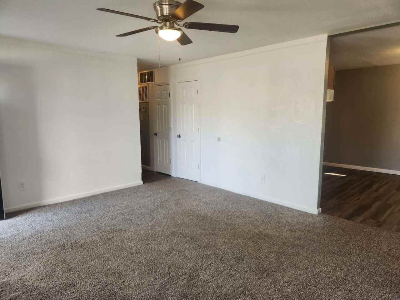 20 Melvin Dr - Photo 4 of 16