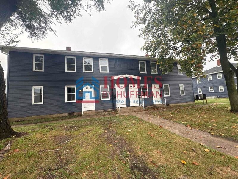 2033 W Columbia St Apt D - Photo 3 of 28