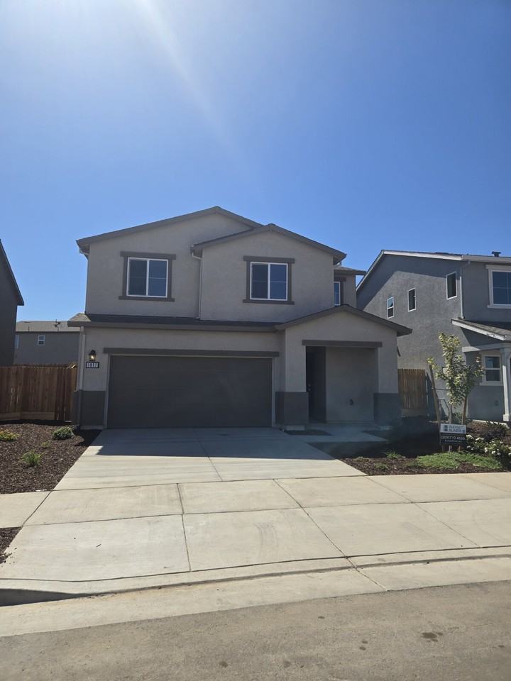 1817 Solana Dr - Photo 4 of 11
