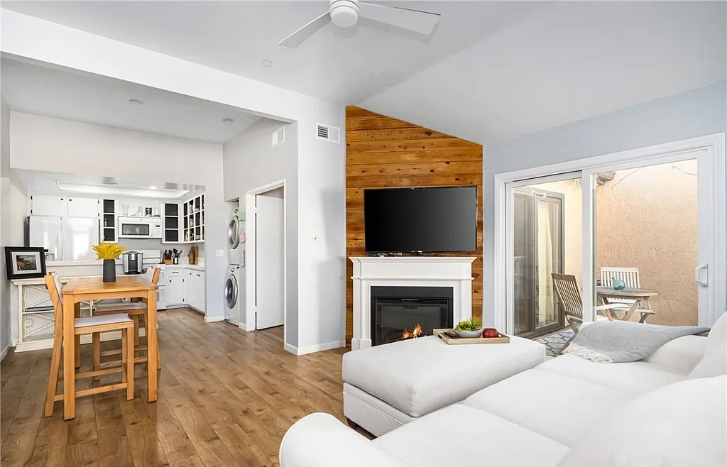 1062 Calle Del Cerro #1218 - Photo 3 of 13