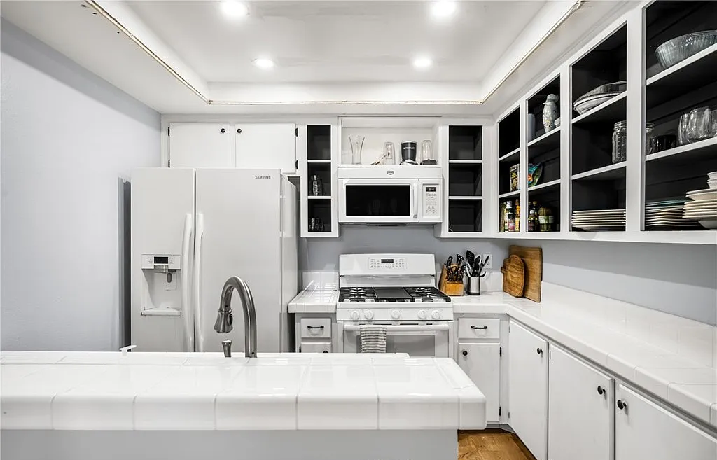 1062 Calle Del Cerro #1218 - Photo 5 of 13