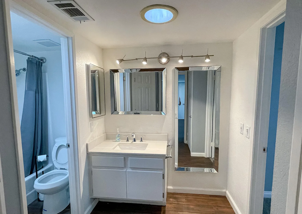 2454 Village Grn - Photo 5 of 9