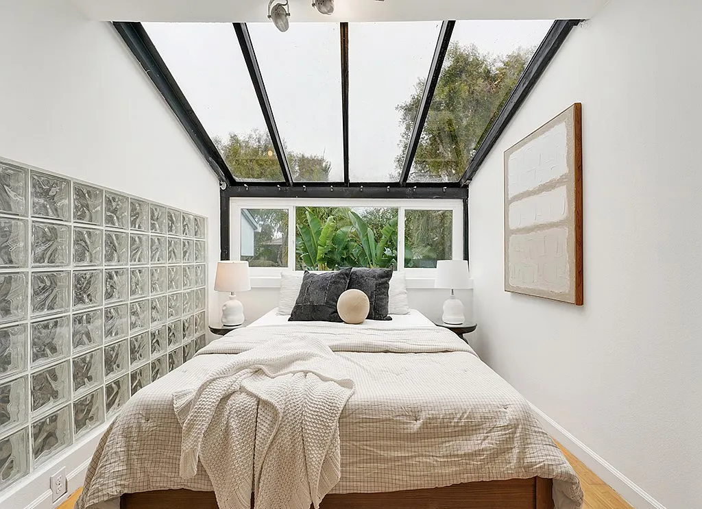 17082 Pacific Coast Hwy #204 - Photo 7 of 15