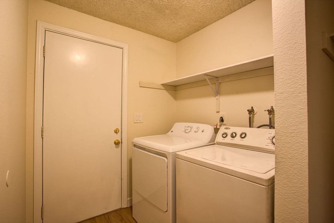 Archer Point - Photo 6 of 20