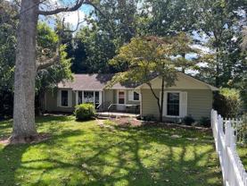 713 Maybank Dr - Photo 1 of 1
