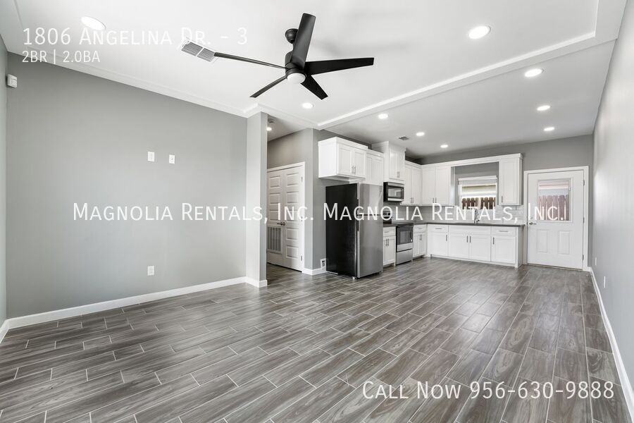 1806 Angelina Dr #3 - Photo 2 of 15