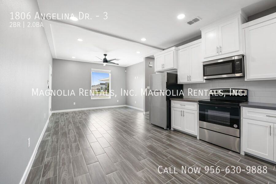 1806 Angelina Dr #3 - Photo 4 of 15