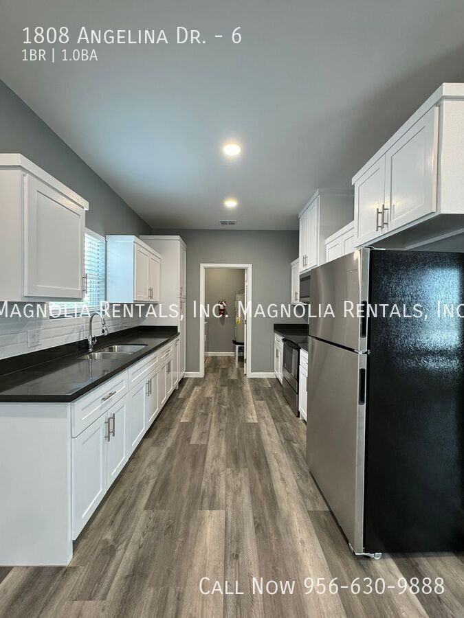 1808 Angelina Dr #6 - Photo 7 of 15