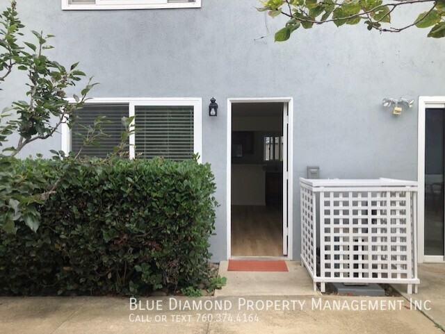 OXFORD 1/2 & - Photo 2 of 12