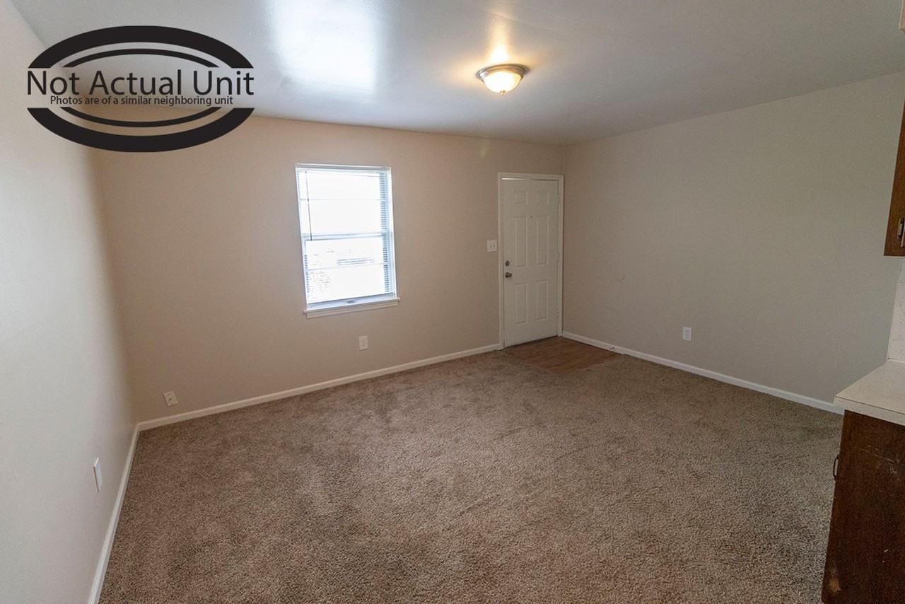 7300 N Wade School Rd #2 - Photo 4 of 13