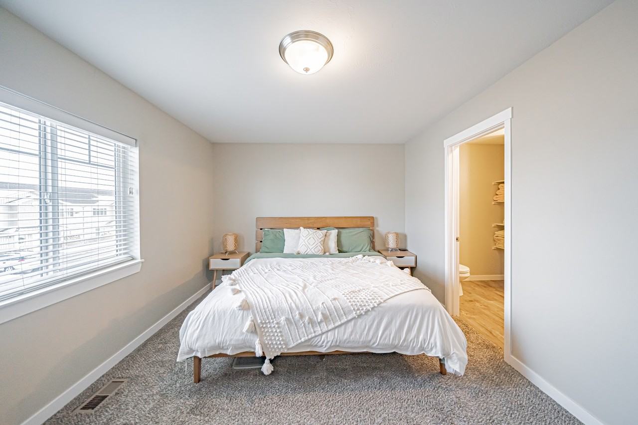 560 Trails End #560 - Photo 3 of 40