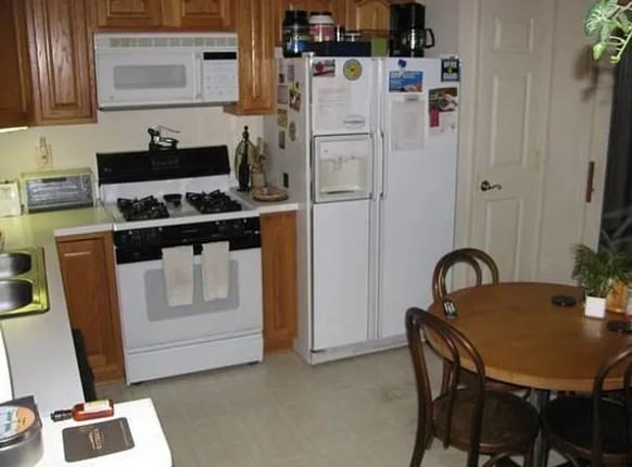 652 Chestertown St #NA - Photo 4 of 28