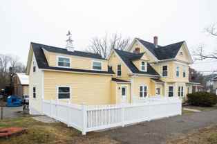 253 York St #B - Photo 1 of 1