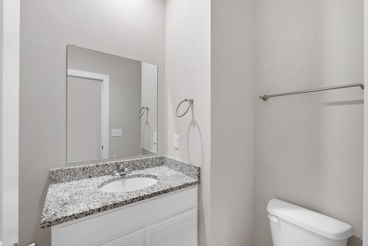 5122 Cypress Street - Photo 2 of 20