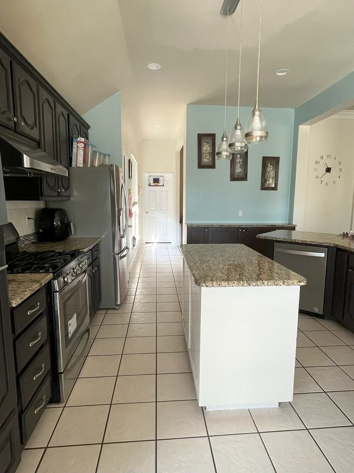 5474 Golfside Dr #NA - Photo 5 of 36