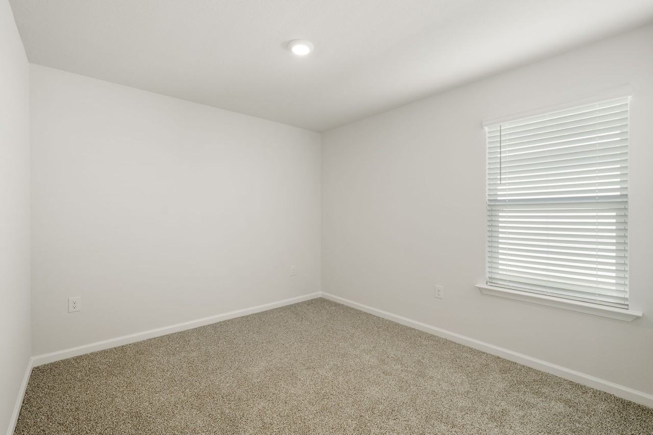 5033 Rivergrass Dr - Photo 4 of 26