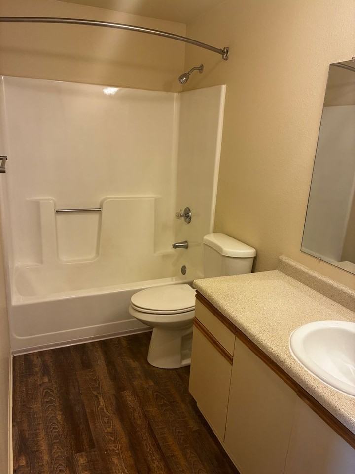 Riverwood Apartments - Photo 3 of 17