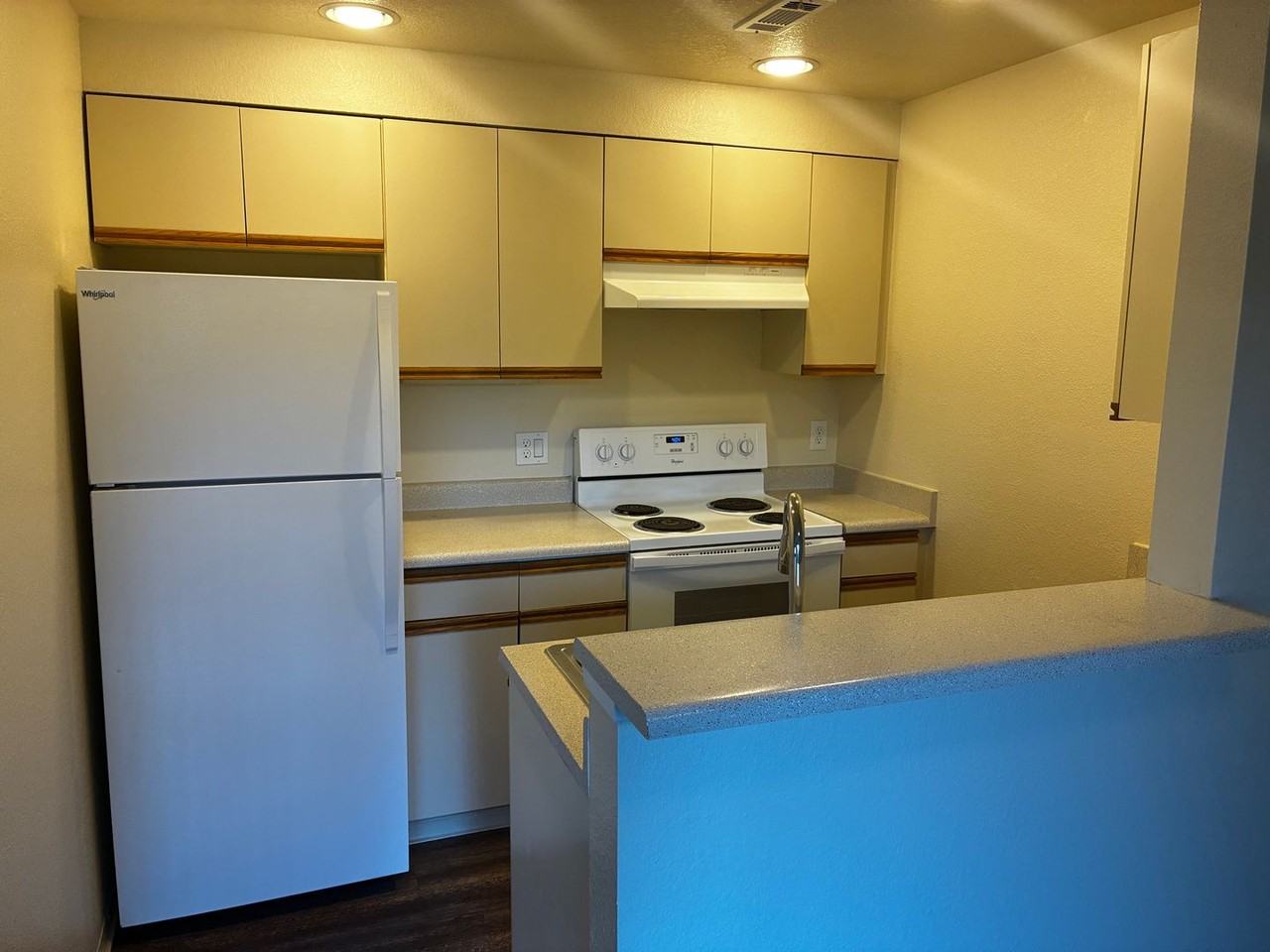 Riverwood Apartments - Photo 5 of 17