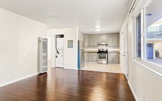 3256 Nicol Ave #02 - Photo 1 of 1