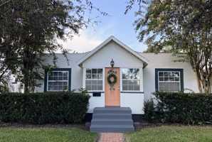 featured image of 480 30th Ave N #NA